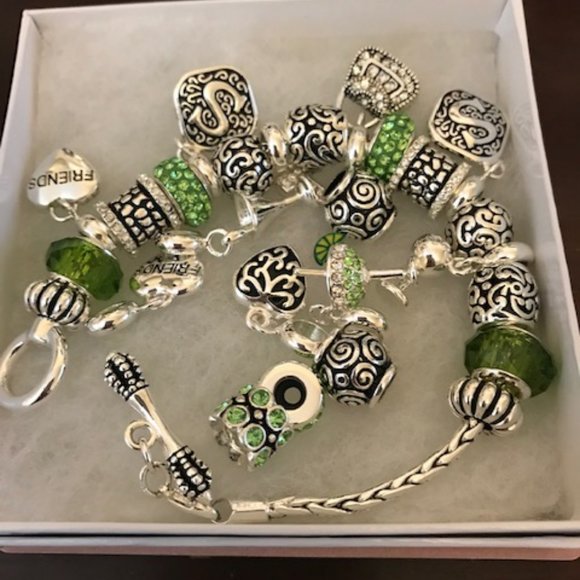 DaVinci Silver Bracelet with 22 beads - Picture 1 of 6